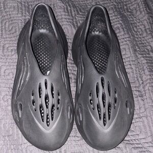 Yeezy Black Foam Runners